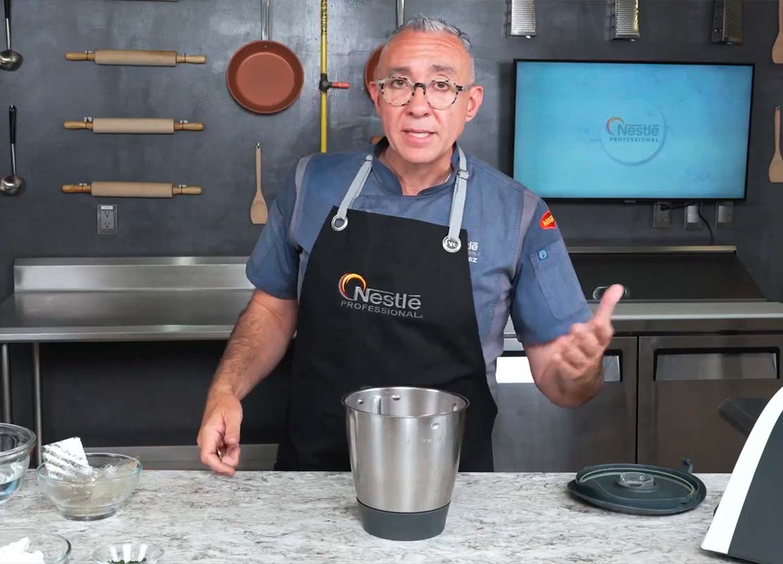 Raúl López, Chef Corporativo en NESTLÉ PROFESSIONAL®, en uno de los cursos del Programa YOCUTA online
