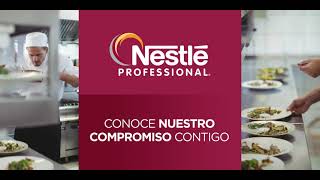 Banner con el logo de NESTLÉ PROFESSIONAL® sobre un fondo de cocina profesional