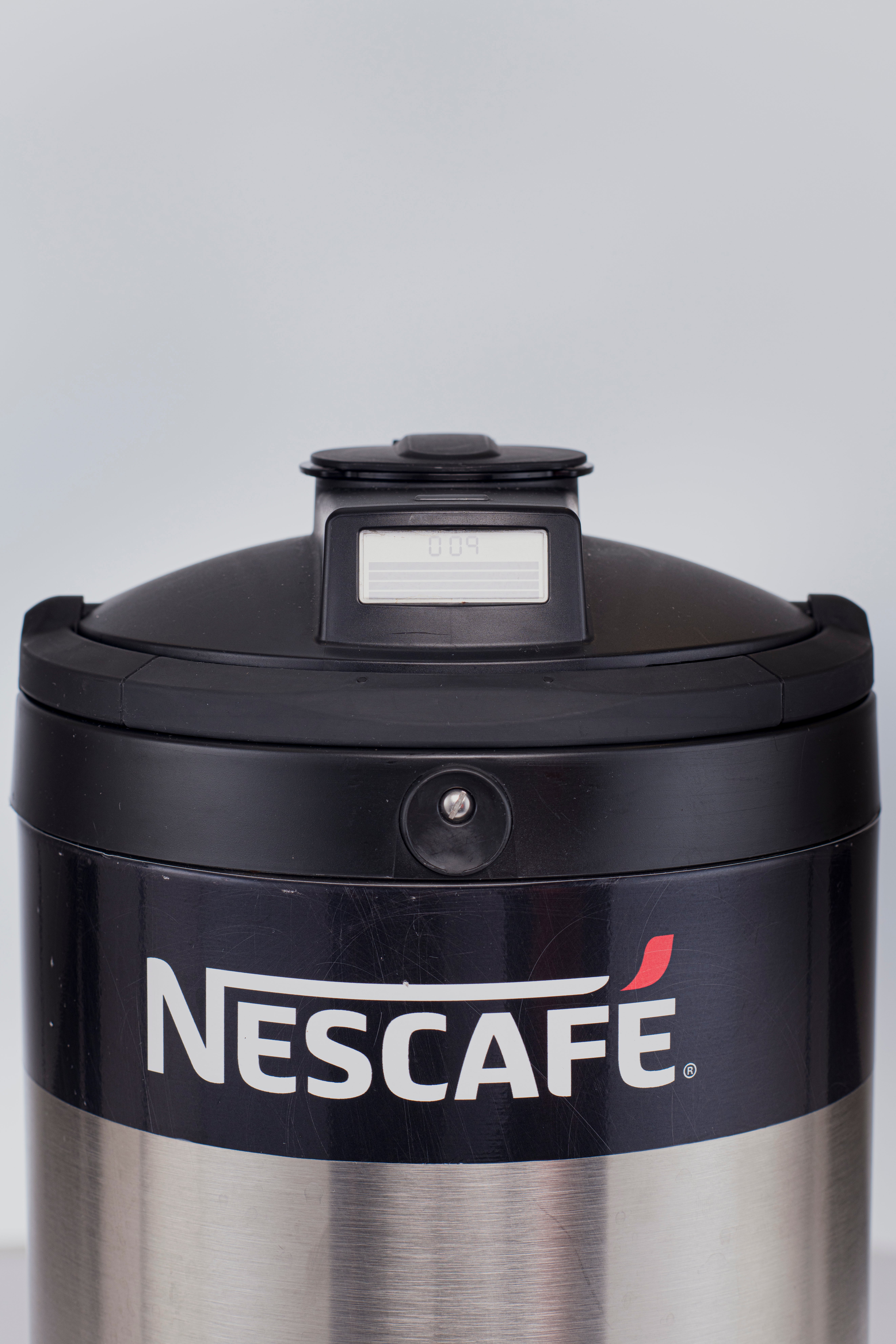 Indicador de nivel de líquido y tiempo de vida del café en máquina NESCAFÉ® Boxha