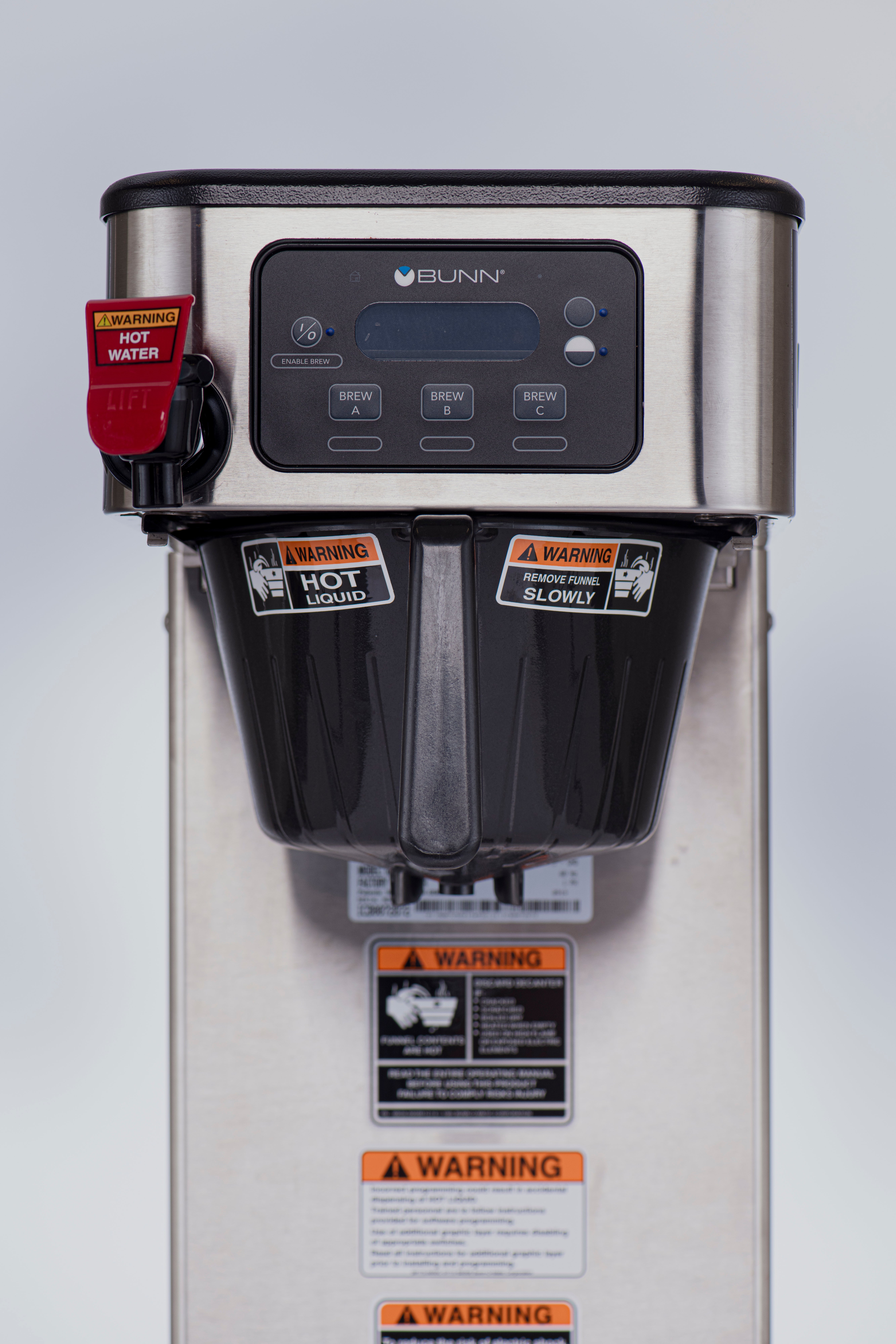 Pantalla programable para tipo de café y modalidad de carga en máquina NESCAFÉ® Boxha