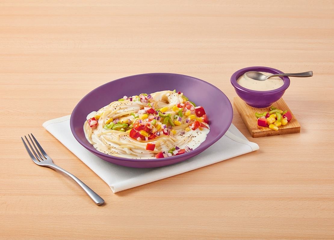 Espaguetis estilo Tex Mex que combinan sabores de cocina fusión con ingredientes especiados