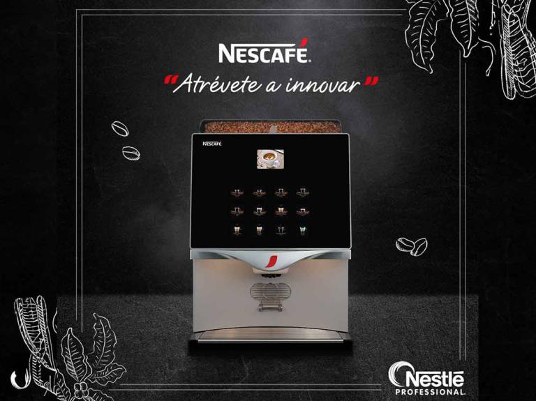 Máquina NESCAFÉ® de grano con sistema de molinos de café que ofrece 12 opciones de bebidas
