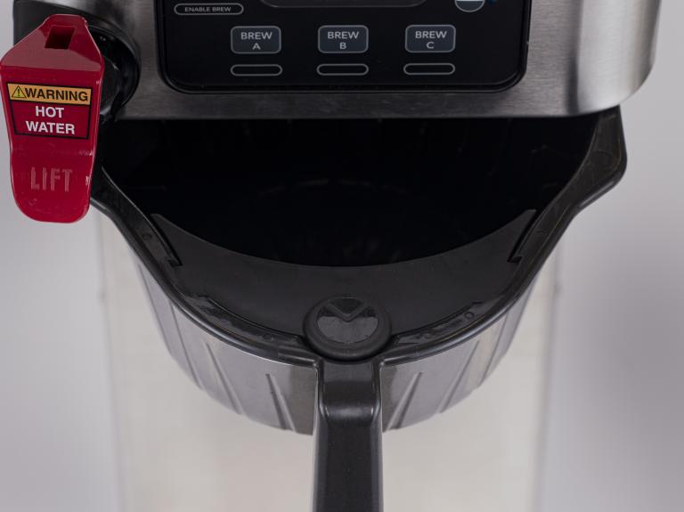 Vista del sensor que detecta el tipo de café en el contenedor de la máquina NESCAFÉ® Boxha