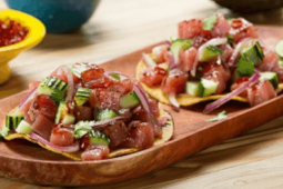 Ceviche de atún con piña